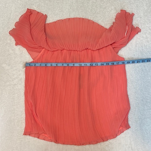 NWT Express Coral Pink Off the Shoulder Ruffle Tiered Lightweight Summer Blouse - Picture 9 of 12